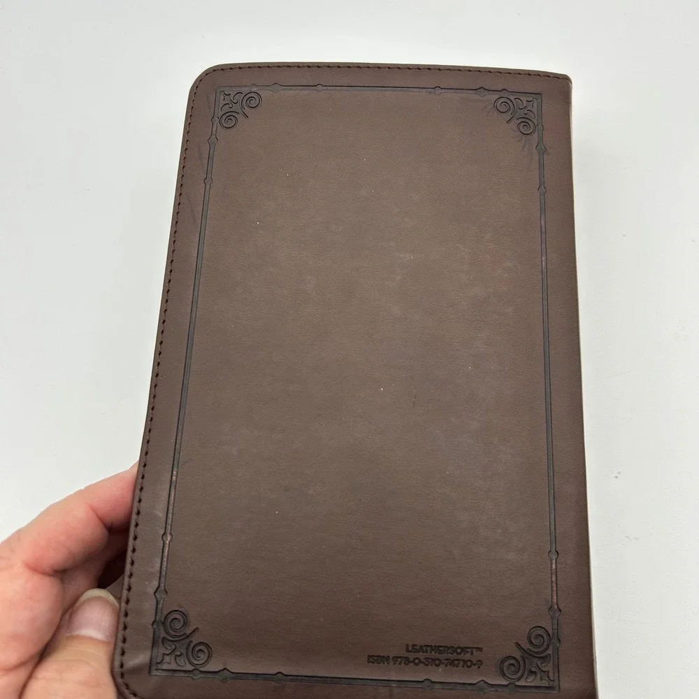 NIV Teen‎ Study Bible Zondervan Brown Leathersoft New International Version